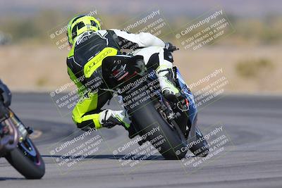 media/Dec-09-2023-SoCal Trackdays (Sat) [[76a8ac2686]]/Turn 14 Backside (1050am)/
